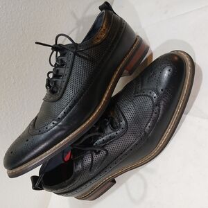 Classic Black Men's Brogue Shoes